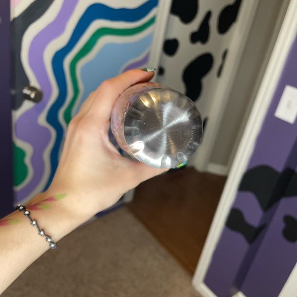 Da Vinci’s Print Water Bottle - Picture 5 of 6